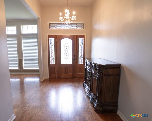 604 Texas Avenue, Shiner, TX 77984