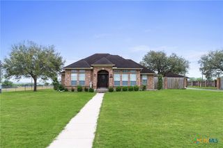 604 Texas Avenue, Shiner, TX 77984