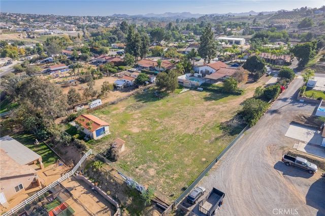 15750 Pounders, Riverside, CA 92504