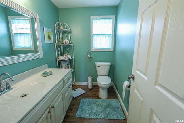 12705 N Egypt Shores Drive, Creal Springs, IL 62922