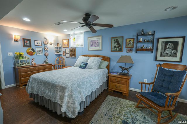 12705 N Egypt Shores Drive, Creal Springs, IL 62922