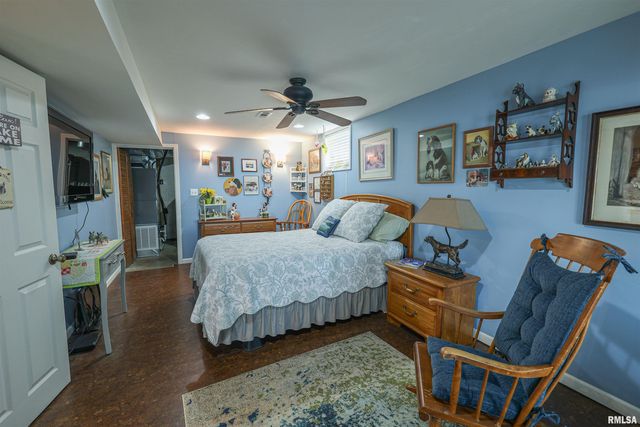 12705 N Egypt Shores Drive, Creal Springs, IL 62922