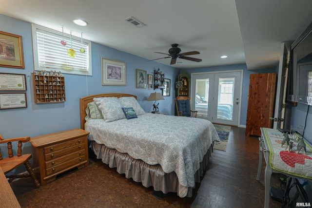 12705 N Egypt Shores Drive, Creal Springs, IL 62922