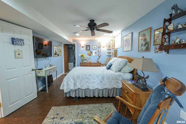 12705 N Egypt Shores Drive, Creal Springs, IL 62922