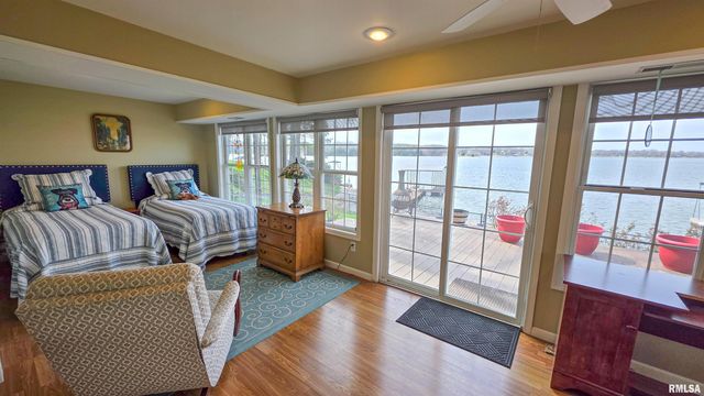 12705 N Egypt Shores Drive, Creal Springs, IL 62922