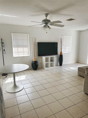 834 NW 3rd Avenue 1-2, Fort Lauderdale, FL 33311