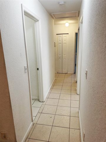 834 NW 3rd Avenue 1-2, Fort Lauderdale, FL 33311