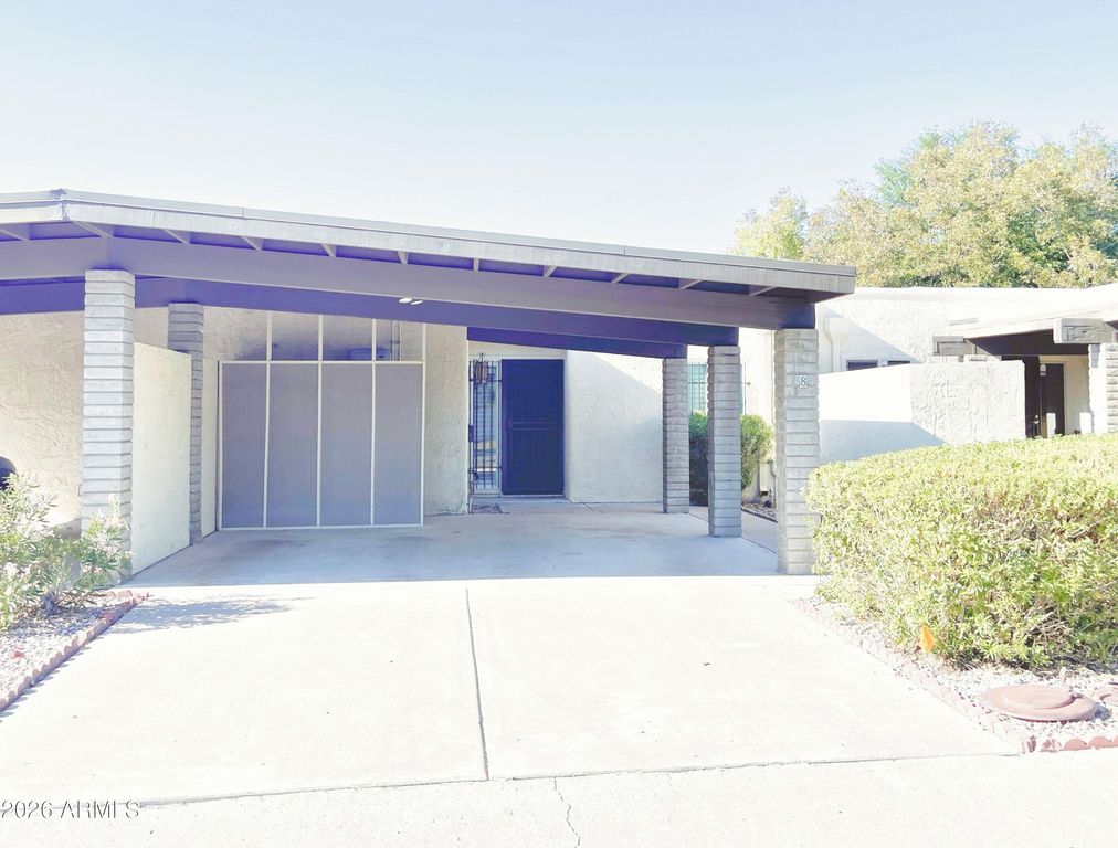 8 W Griswold Road, Phoenix, AZ 85021