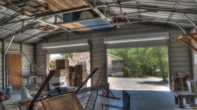 121 David Rankin Rd, Leakey, TX 78873