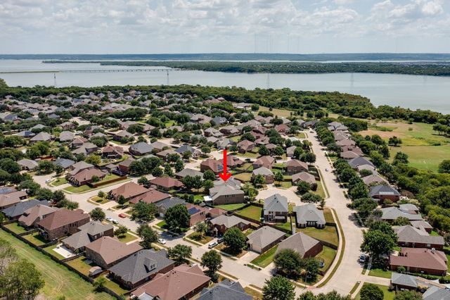 2848 Willow Glen Court, Grand Prairie, TX 75052