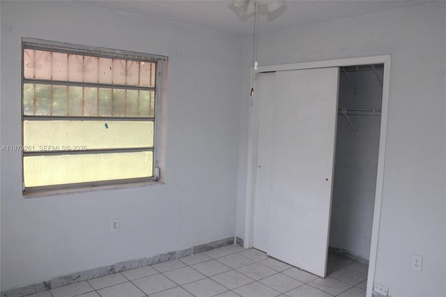 3040 SW 69th Ave, Miami, FL 33155