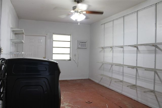 3040 SW 69th Ave, Miami, FL 33155