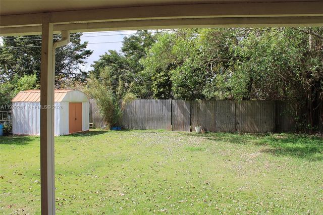 3040 SW 69th Ave, Miami, FL 33155