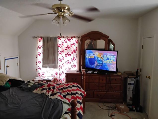 213 E Carlton Street, Pittsburg, KS 66762