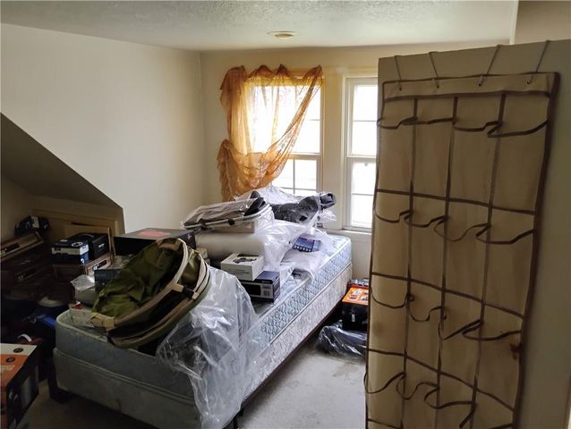 213 E Carlton Street, Pittsburg, KS 66762