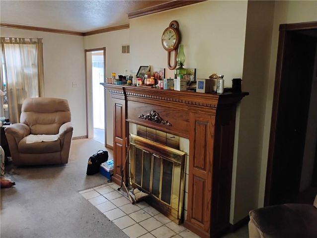 213 E Carlton Street, Pittsburg, KS 66762