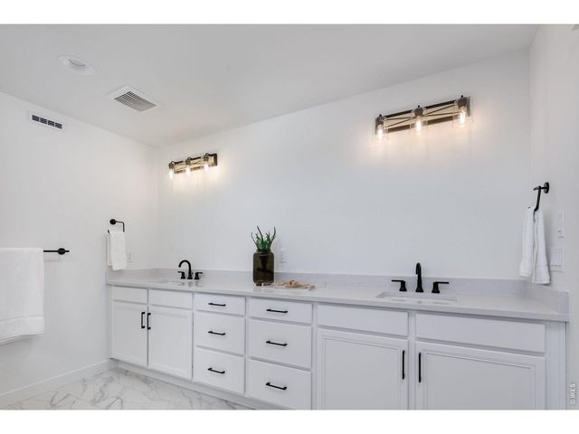 1651 Poplar Dr, Erie, CO 80516