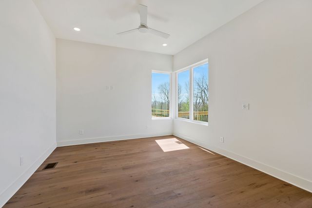 2310 Ilolo St, Nashville, TN 37207