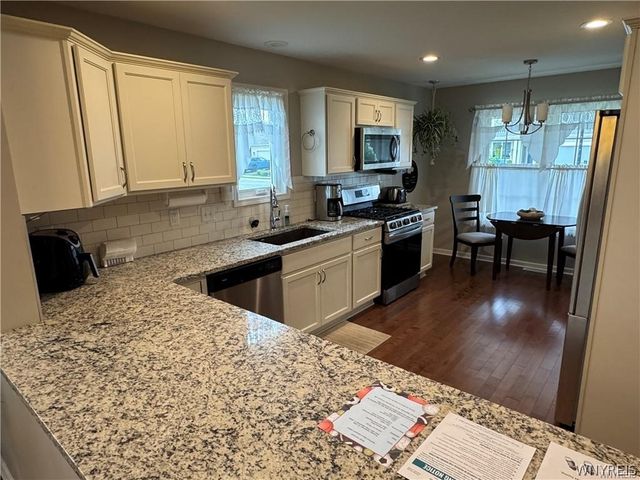 69 Grambo Drive, Lancaster, NY 14086