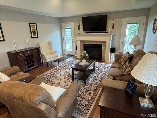 69 Grambo Drive, Lancaster, NY 14086