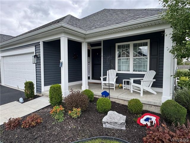 69 Grambo Drive, Lancaster, NY 14086