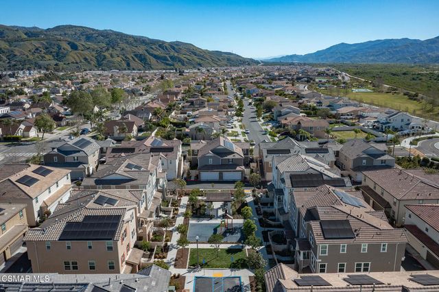 512 Mulberry Lane, Fillmore, CA 93015