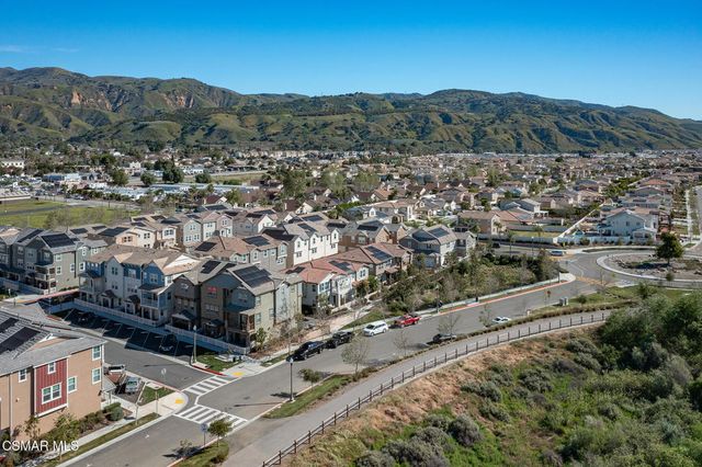 512 Mulberry Lane, Fillmore, CA 93015