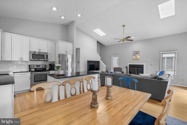 206 WELLINGTON PKWY, Bethany Beach, DE 19930
