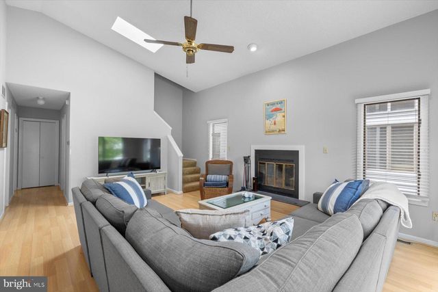 206 WELLINGTON PKWY, Bethany Beach, DE 19930