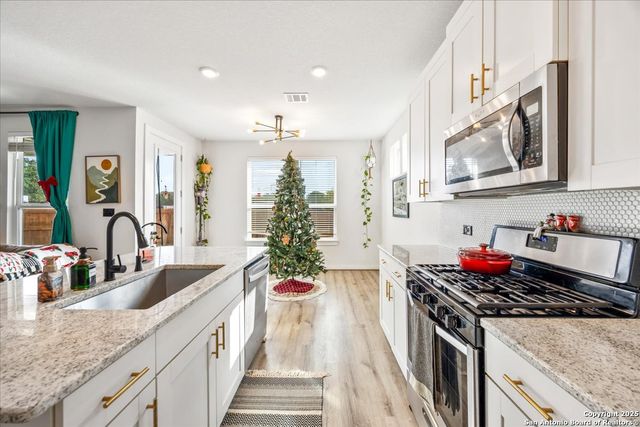 4710 Audubon, San Antonio, TX 78217