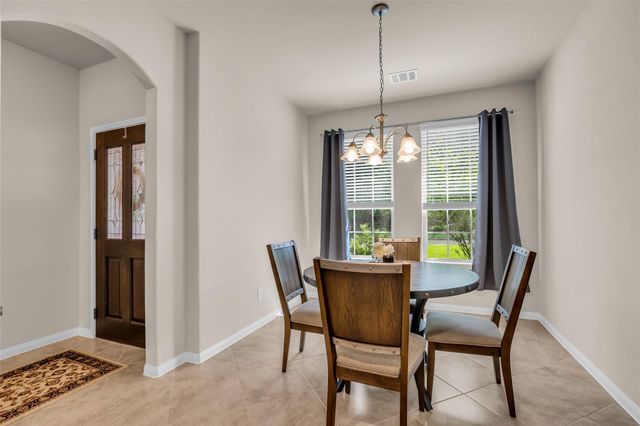 2923 Whitman Drive, Montgomery, TX 77356