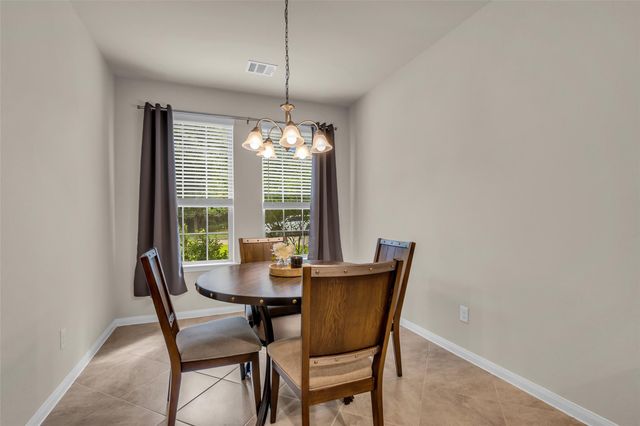 2923 Whitman Drive, Montgomery, TX 77356