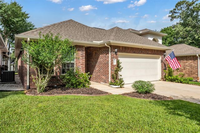 2923 Whitman Drive, Montgomery, TX 77356