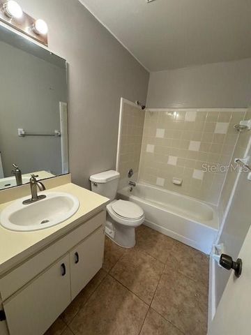 9843 RIVER PINES COURT, Orlando, FL 32825