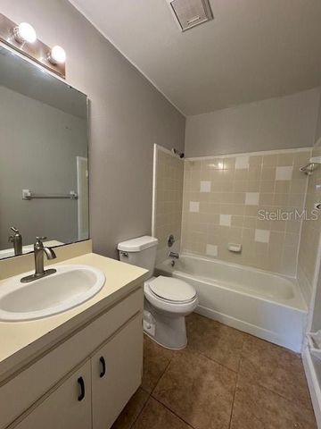 9843 RIVER PINES COURT, Orlando, FL 32825