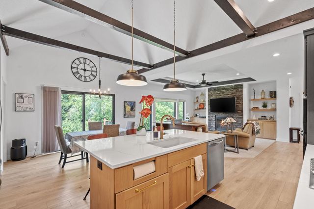702 Eastland Avenue SE, New Prague, MN 56071