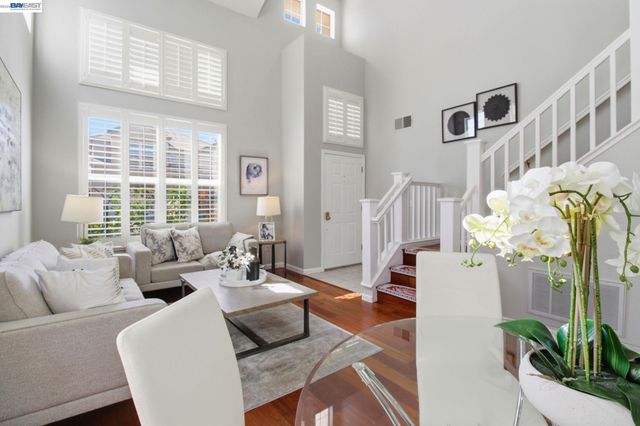 672 Greylyn Dr, San Ramon, CA 94583