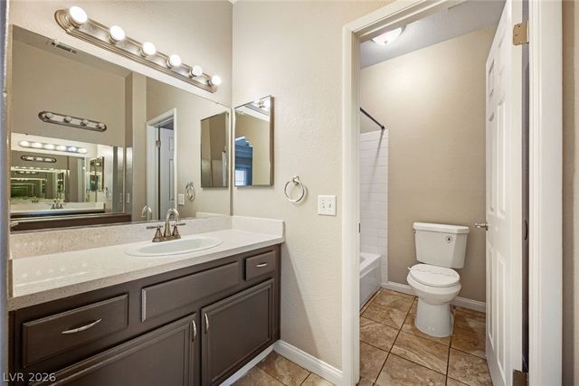 1851 Hillpointe Road 2424, Henderson, NV 89074