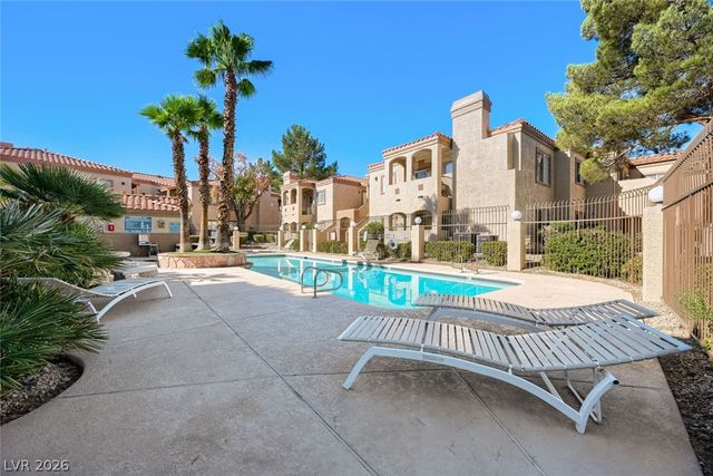 1851 Hillpointe Road 2424, Henderson, NV 89074