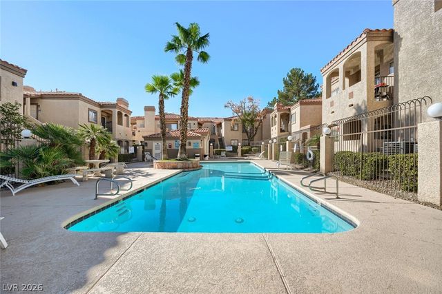 1851 Hillpointe Road 2424, Henderson, NV 89074