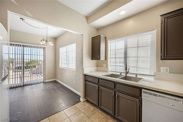 1851 Hillpointe Road 2424, Henderson, NV 89074