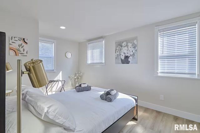 504 N 4TH Street, Dunlap, IL 61525