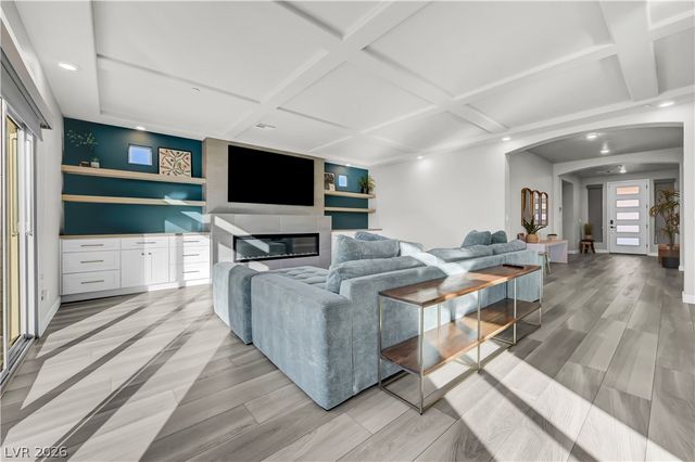 6780 Stella Rosa Court, Las Vegas, NV 89139