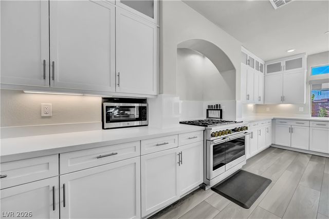 6780 Stella Rosa Court, Las Vegas, NV 89139