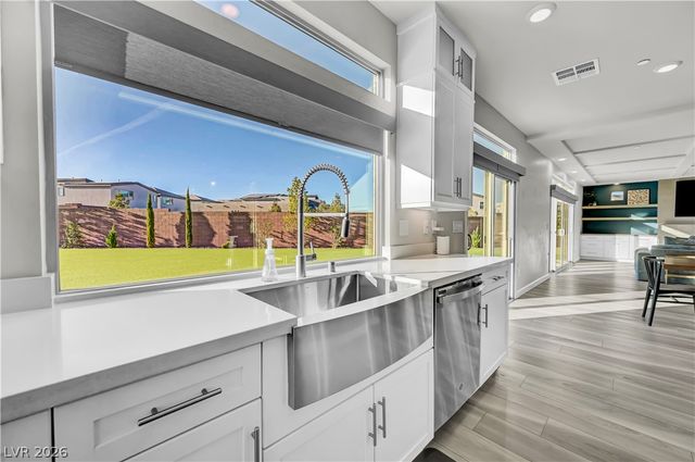 6780 Stella Rosa Court, Las Vegas, NV 89139