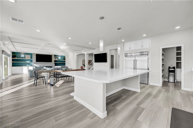 6780 Stella Rosa Court, Las Vegas, NV 89139