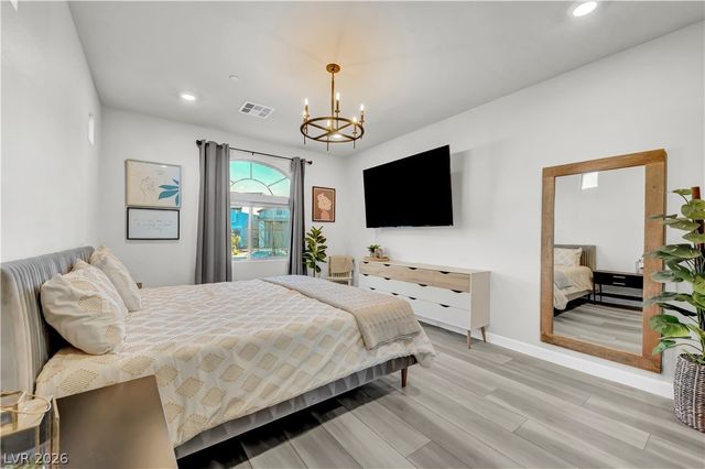 6780 Stella Rosa Court, Las Vegas, NV 89139