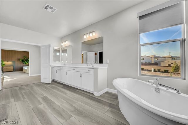 6780 Stella Rosa Court, Las Vegas, NV 89139