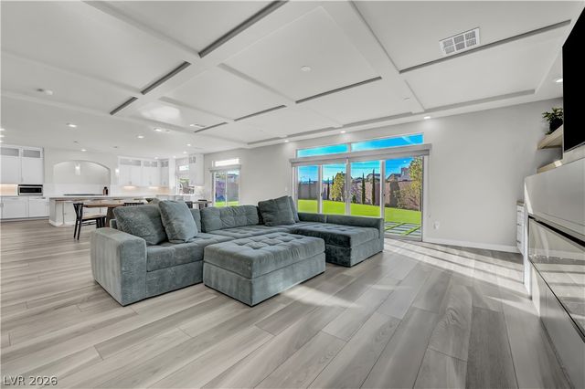 6780 Stella Rosa Court, Las Vegas, NV 89139