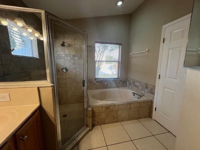 202 WOODBURY PINES CIRCLE, Orlando, FL 32828